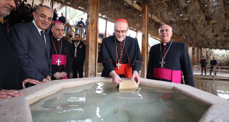 S.B. el Cardenal Pierbattista preside el 24º día de peregrinación al lugar del Bautismo de Jesús