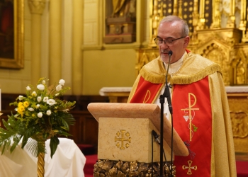 le cardinal Pizzaballa remercie le Pape pour sa proximité