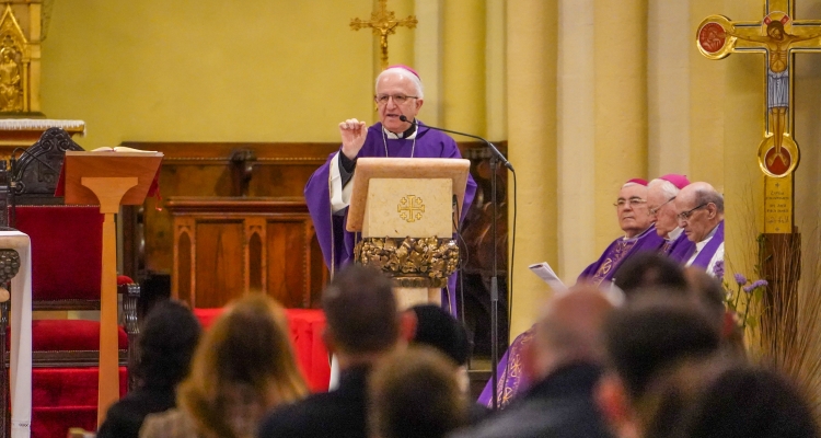 Homilía de Mons. Shomali para la Fiesta de San José y la Implementación de Nuevos Lectores