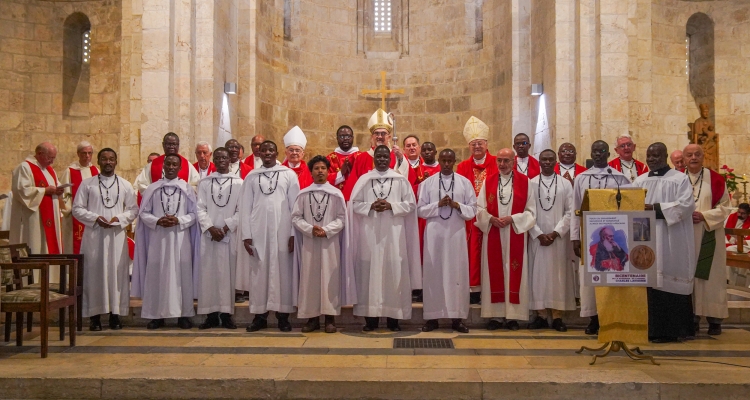 Le cardinal Pizzaballa préside une messe en l'honneur du cardinal Lavigerie à l'église Sainte-Anne de Jérusalem