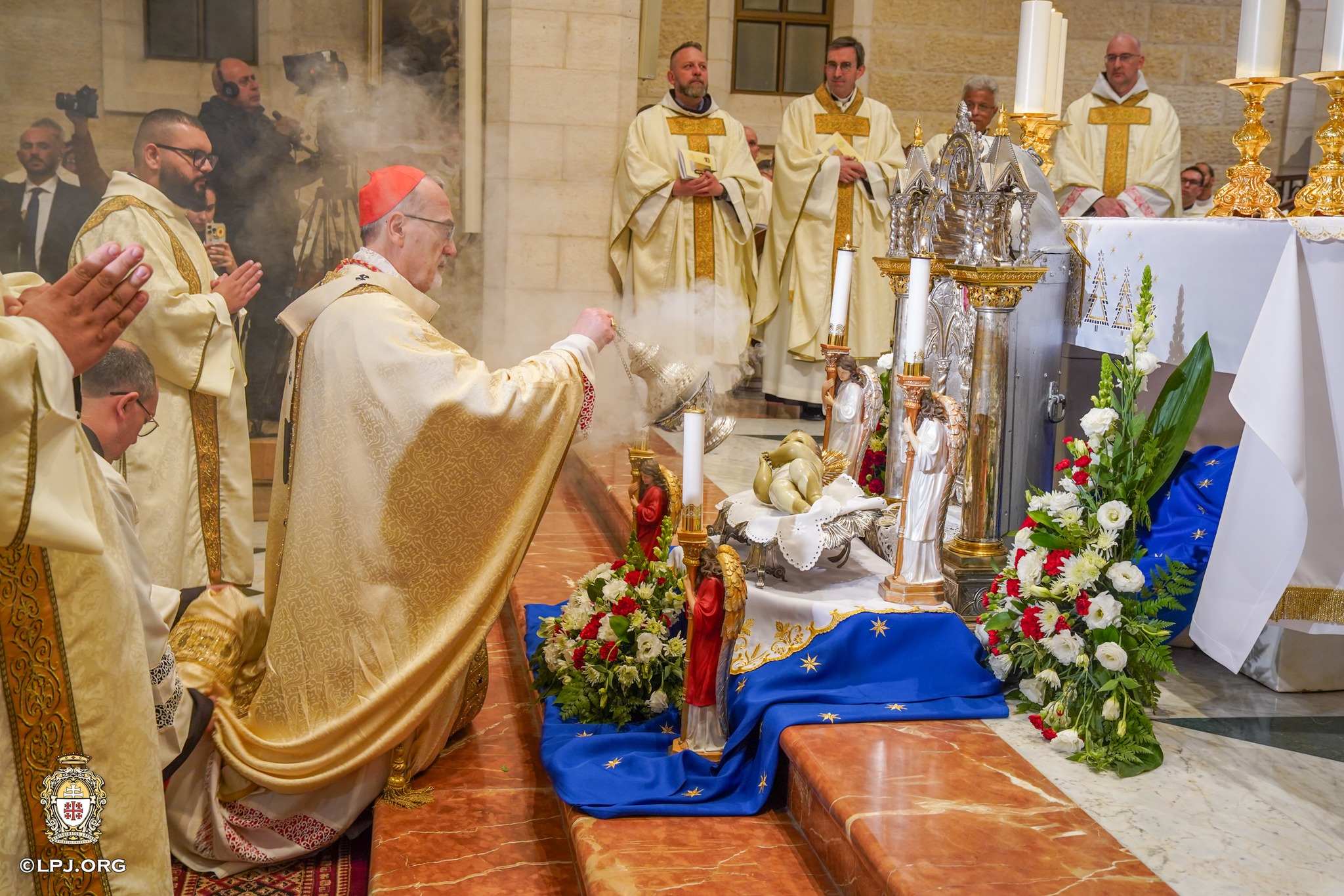 El Cardenal Pizzaballa Encabeza las Celebraciones Navideñas en Belén